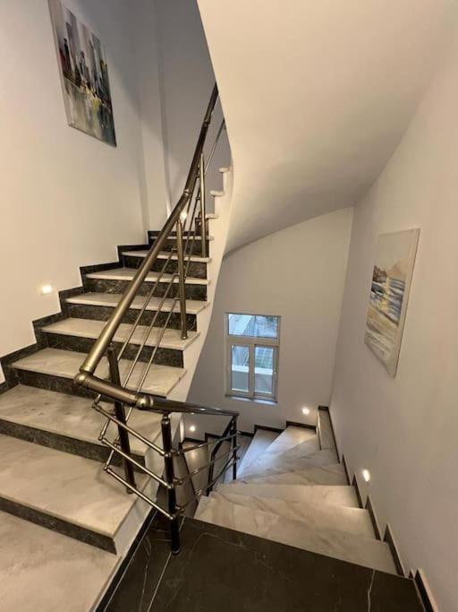 Cozy New Apartment Nearby Metro Atenas Exterior foto